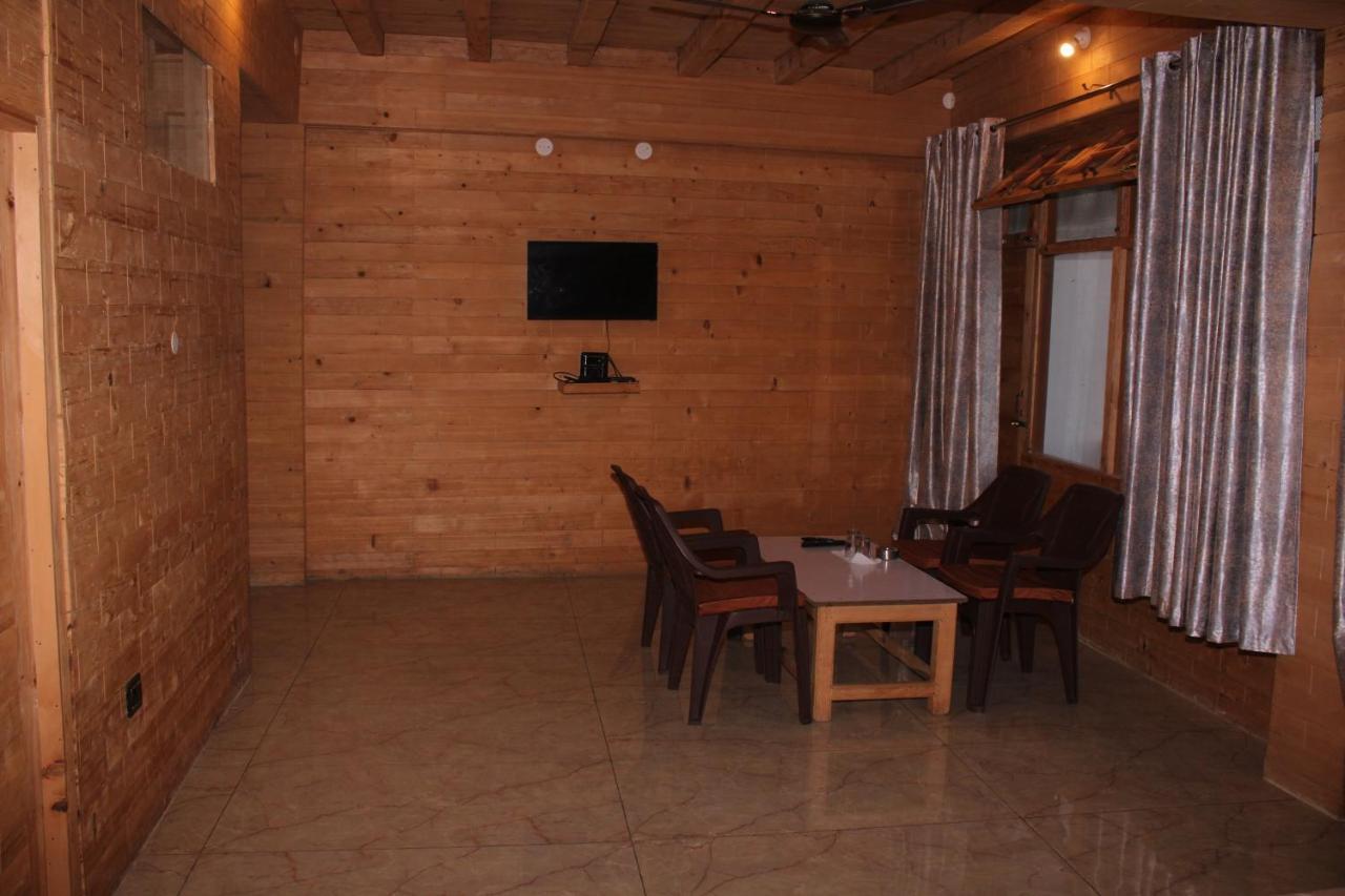 Hotel Mannat Sach Pass Tisa Dış mekan fotoğraf